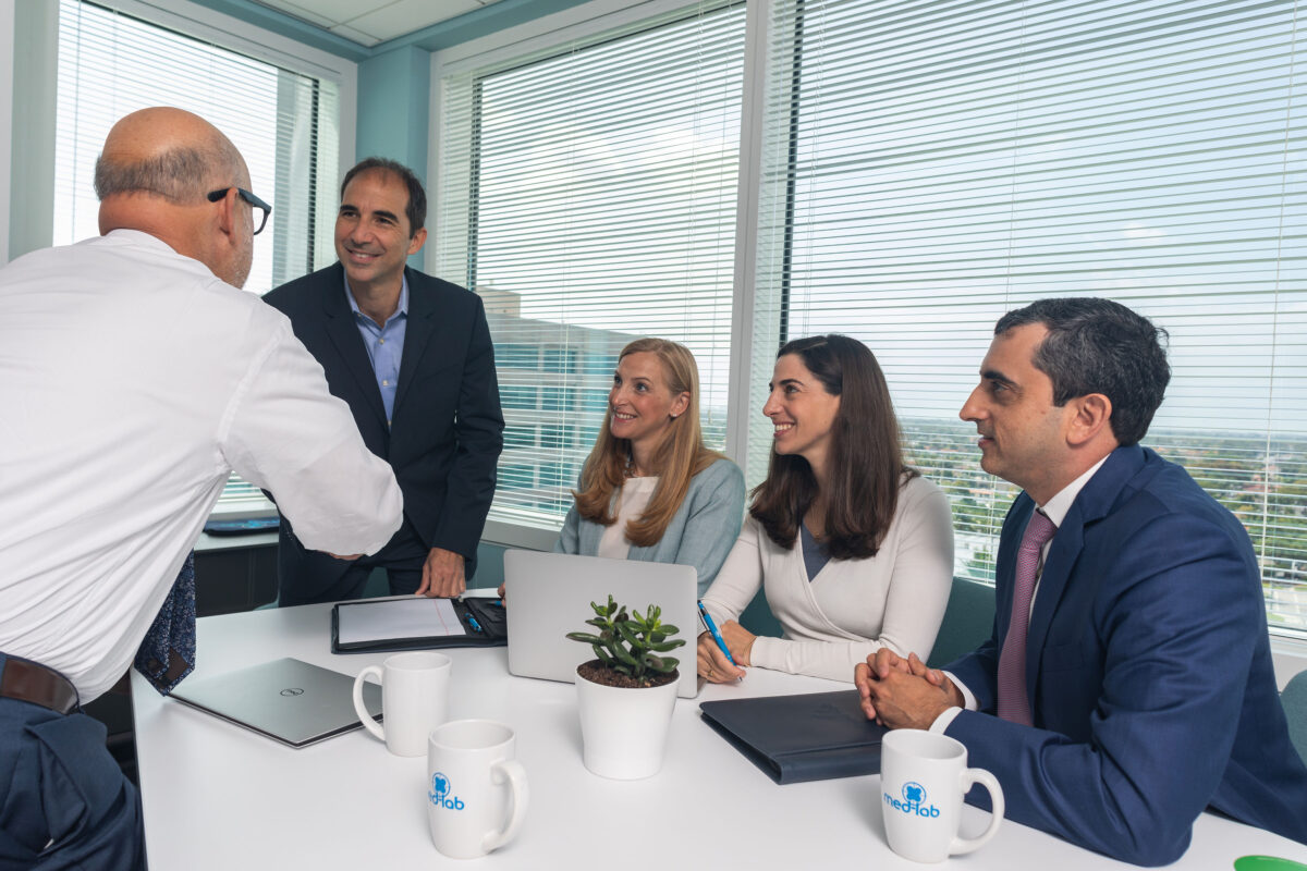 Medsurgelsupplies employees