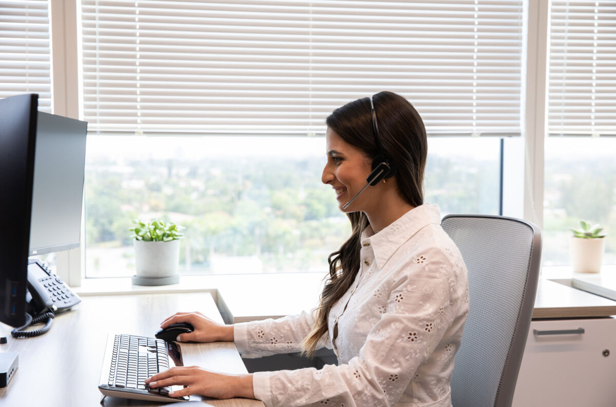 Service support employee